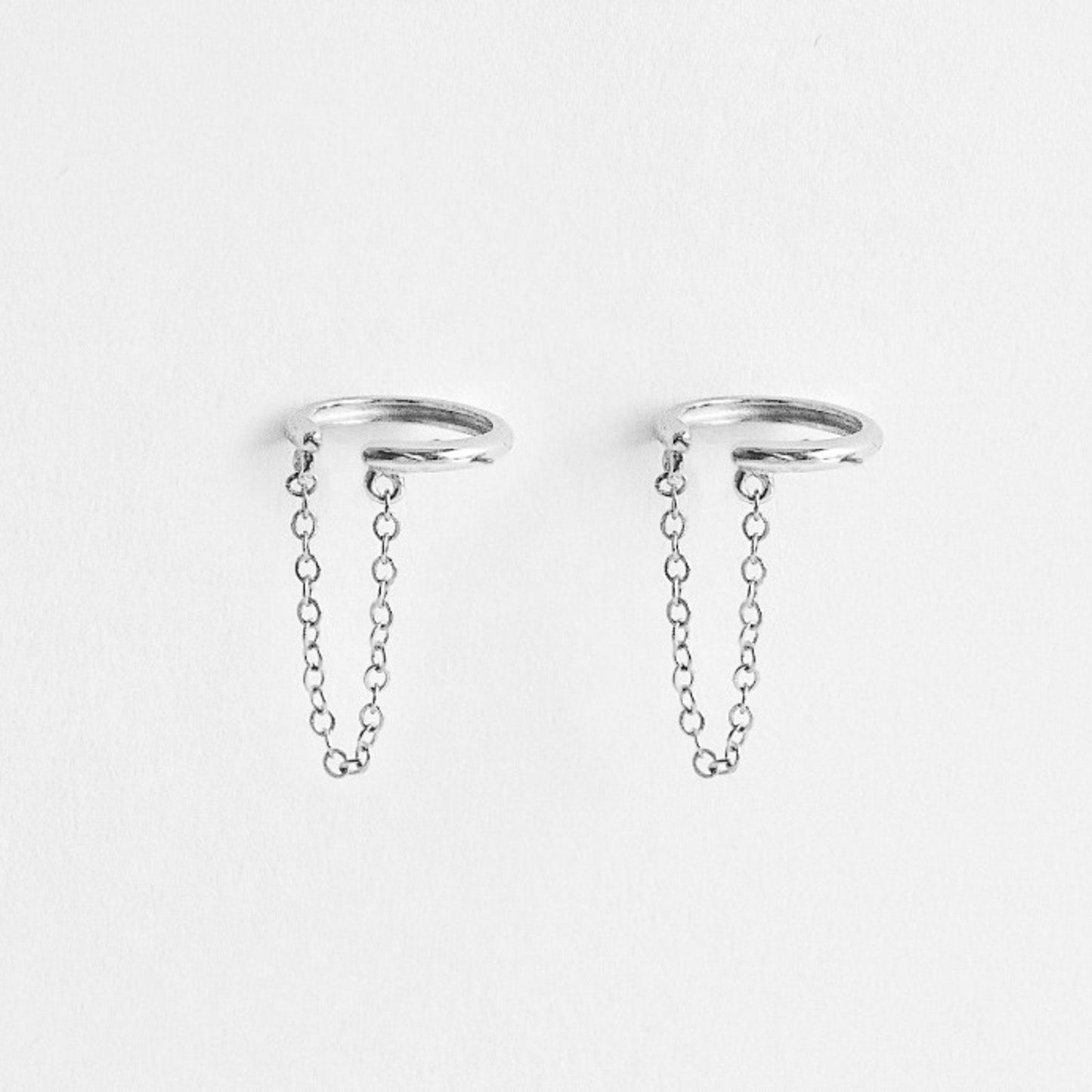 Small Chain Ear Cuff
